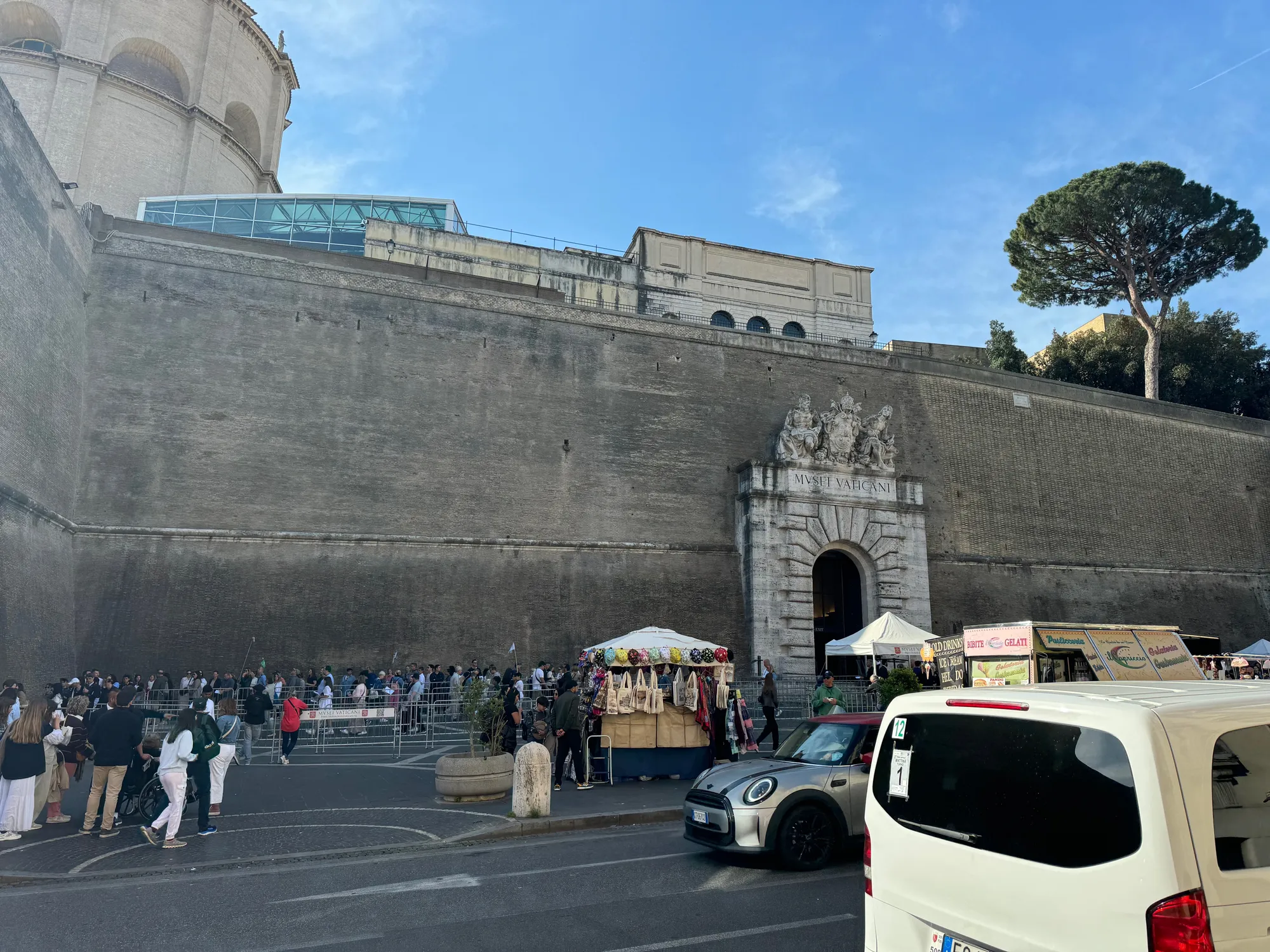 Waiting for the Vatican Museums