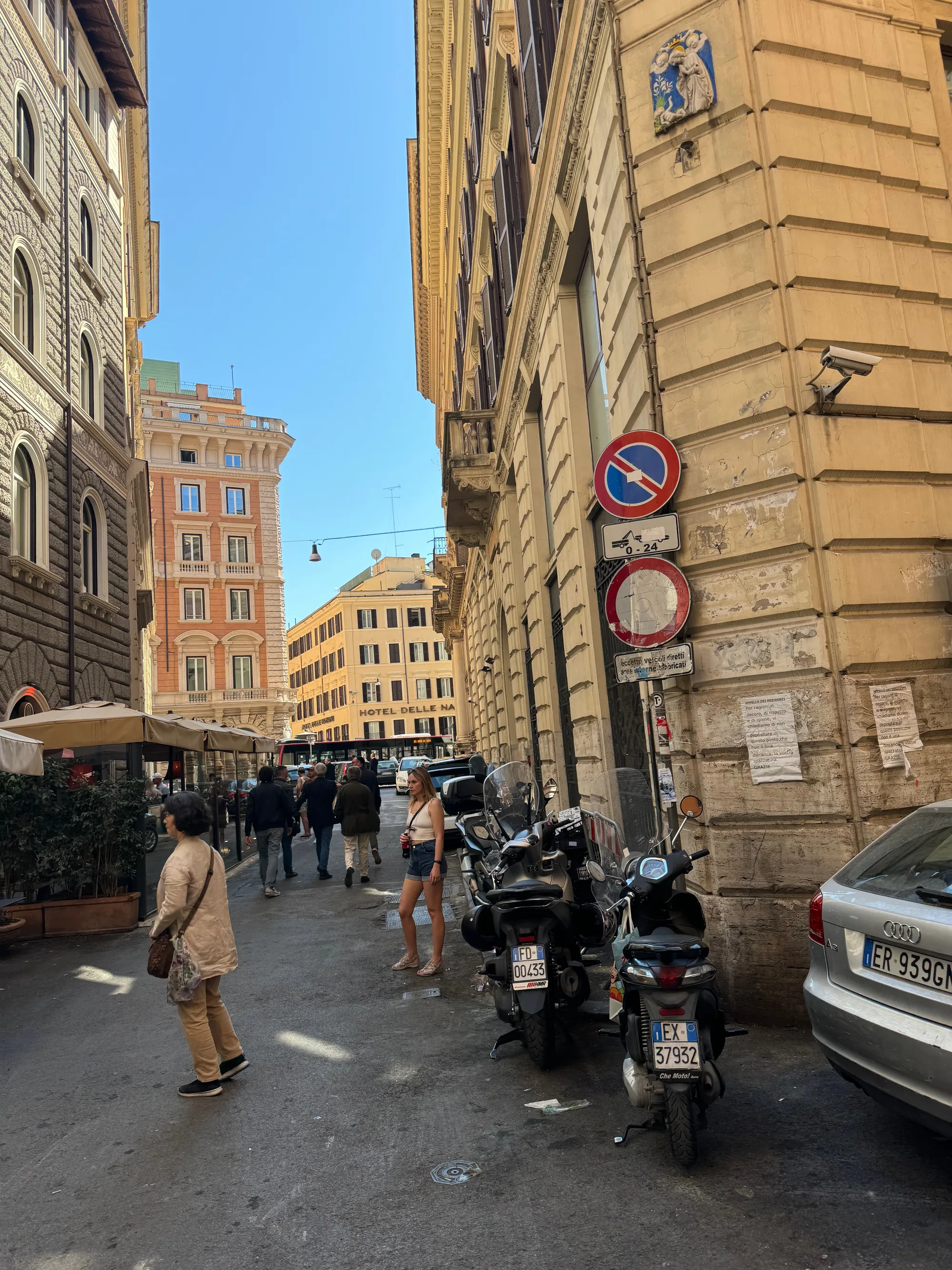 Between the Buildings