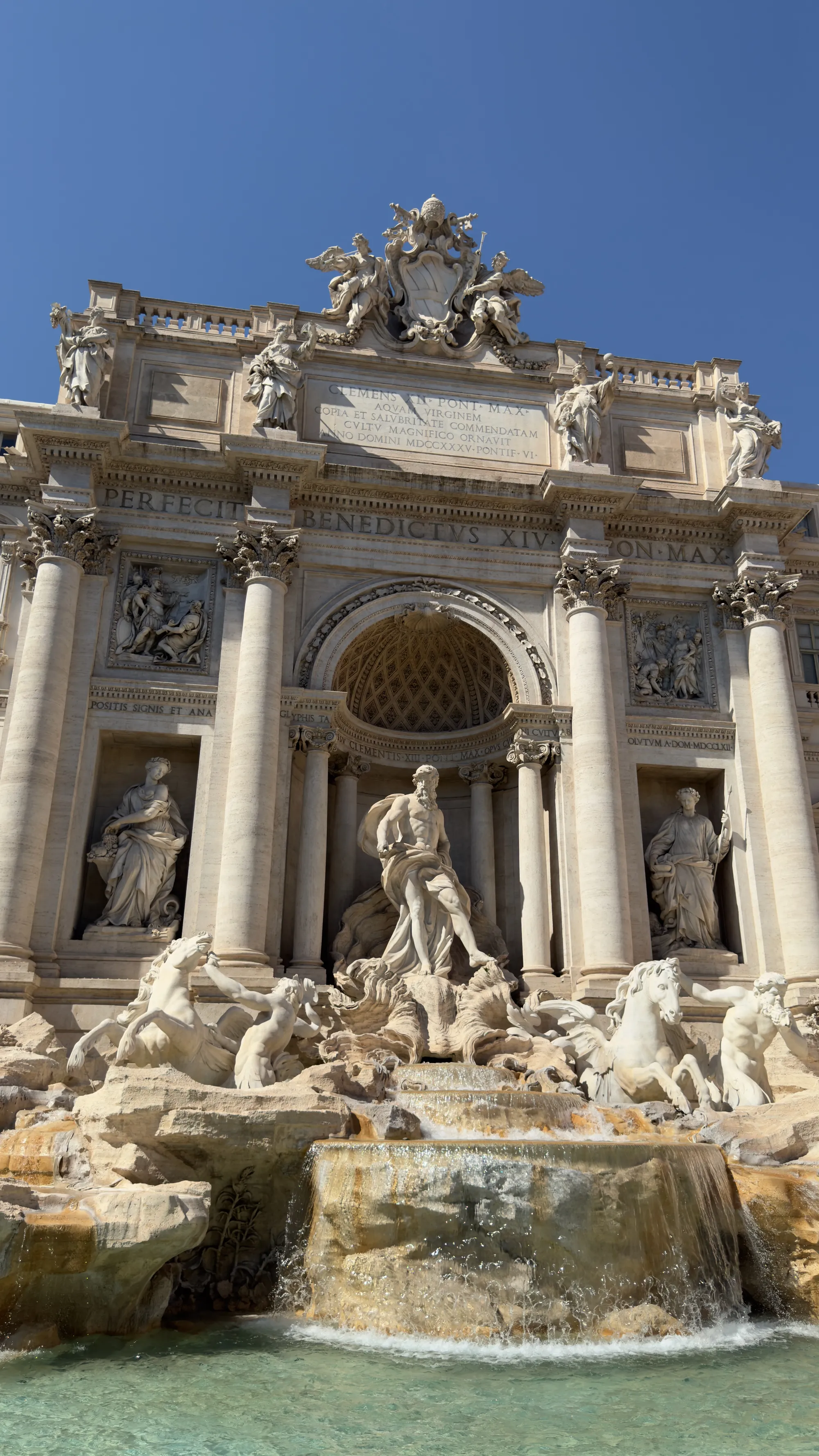 The Trevi in Full View